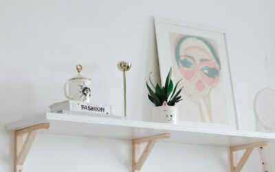 DIY Shelf Project Uses Recycled Materials for Storage