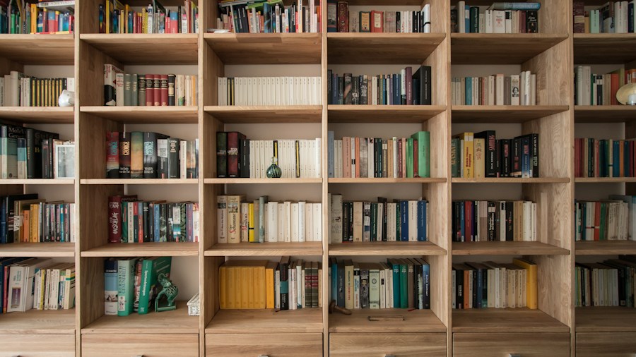 Smart Furniture Choices Turn Rental Living Room Into Creative Retreat 1 built-in bookcase wall storage