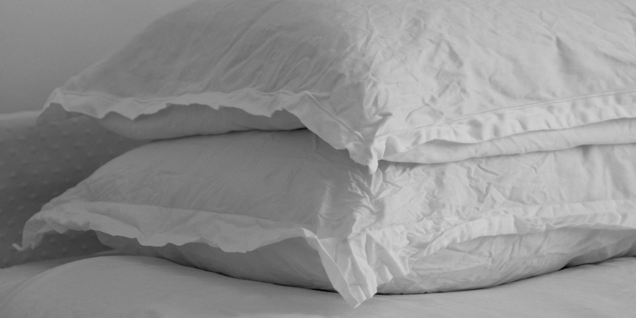Stop Pillow Stains: 7 Expert Tips That Work
