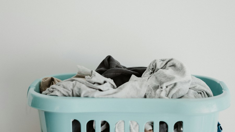 Cotton Shower Curtains Replace Vinyl: What Eco-Conscious Shoppers Need to Know 1 cleaning washing fabric care