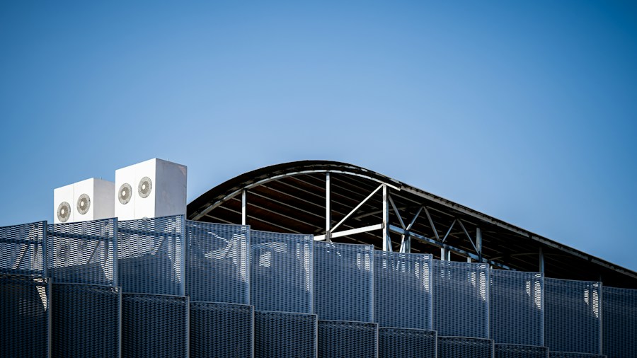 commercial HVAC equipment installation