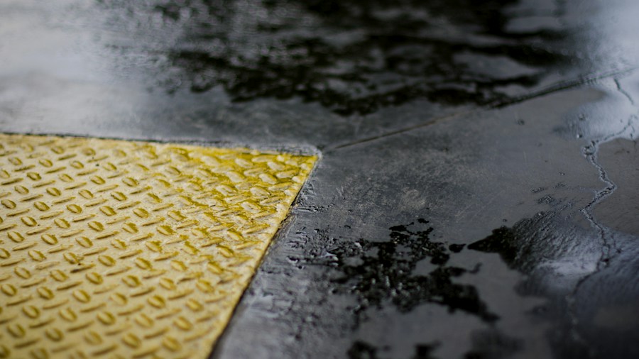 concrete floor rubber mats