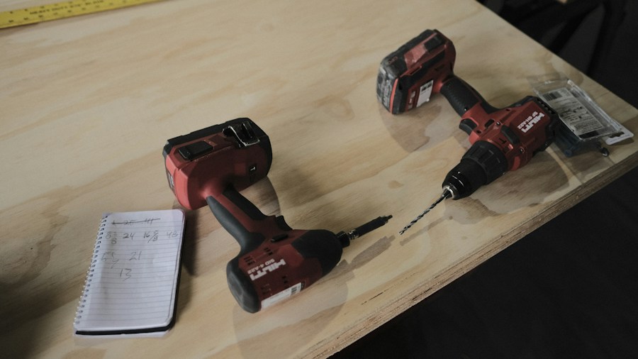 Mid Range Cordless Drill Outperforms Premium Models for Most Home Tasks 1 cordless drill weight balance comparison