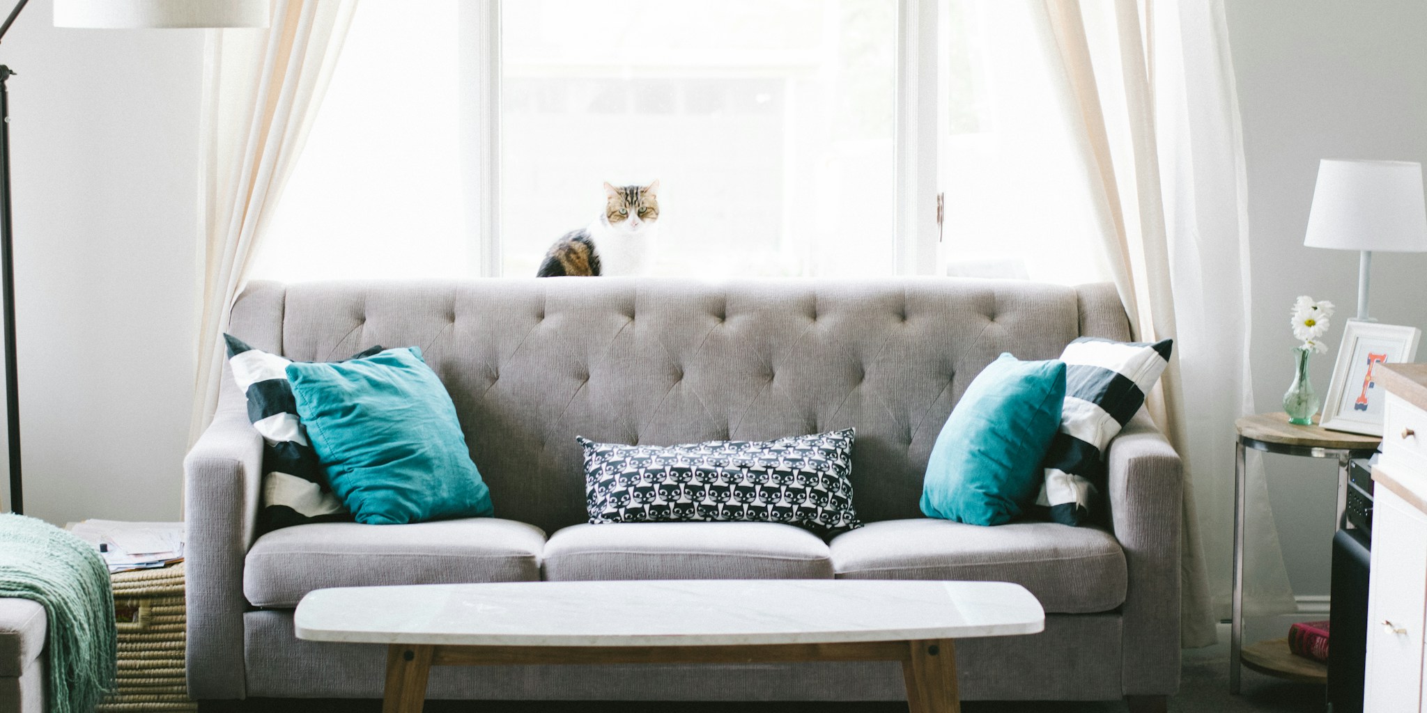 Mick Jagger’s Sofa Styling Trick Shows Why Buyers Should Skip Expensive Replacements