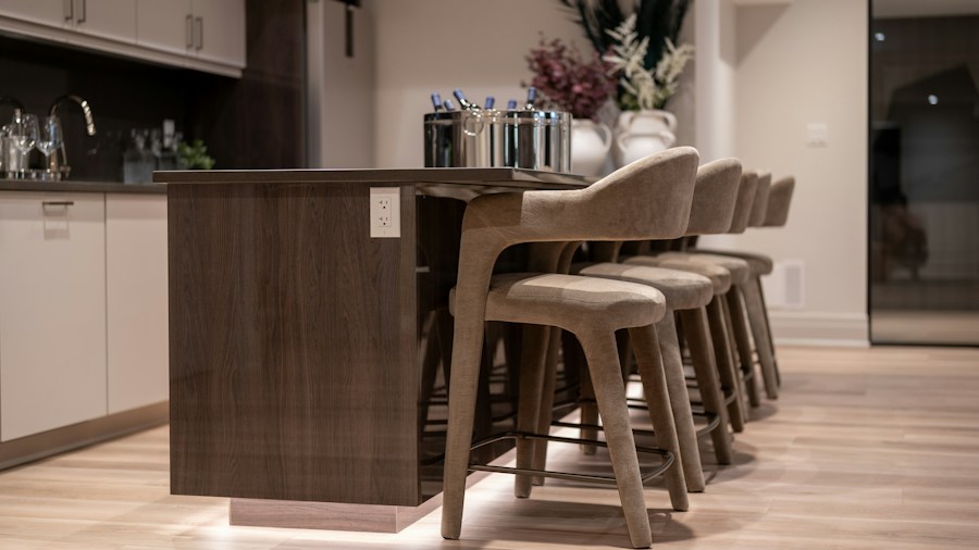 curved kitchen island with bar seating