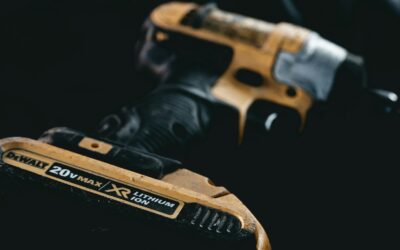 DeWalt Introduces Tabless XR Battery Technology