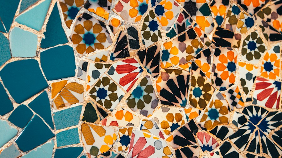 Thrifted Teacup Wall Art Goes Viral: What Shoppers Need to Know Before Creating This DIY Trend 2 DIY mosaic tile craft project