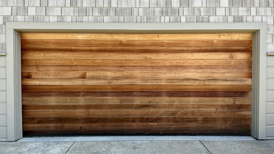 7 Essential Tips for Choosing and Installing Garage Insulation 2 garage door panel retention clips