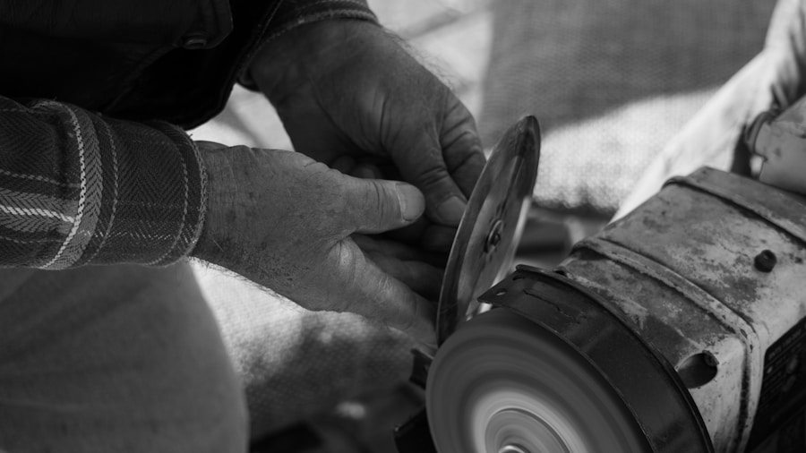 Harvey D-1 Dream Saw Challenges SawStop's Monopoly: What Buyers Should Know 1 hands near saw blade