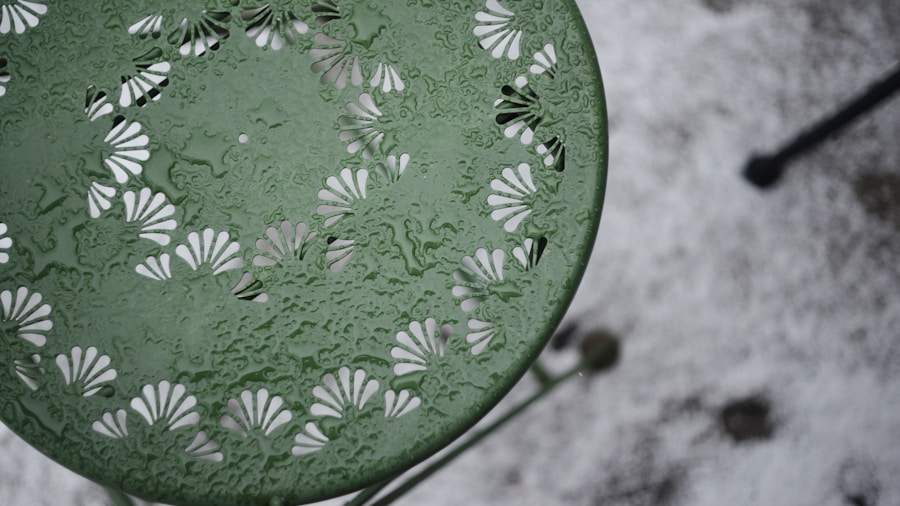 Ruggable Launches Historic William Morris Collection: What Shoppers Need to Know 1 historic garden pattern dining table