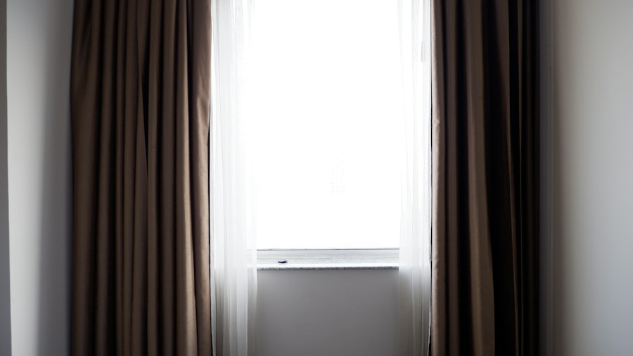 Chocolate Brown Curtains Go Mainstream: What Shoppers Need to Know About This Fall Trend 1 layered window curtains earth tones