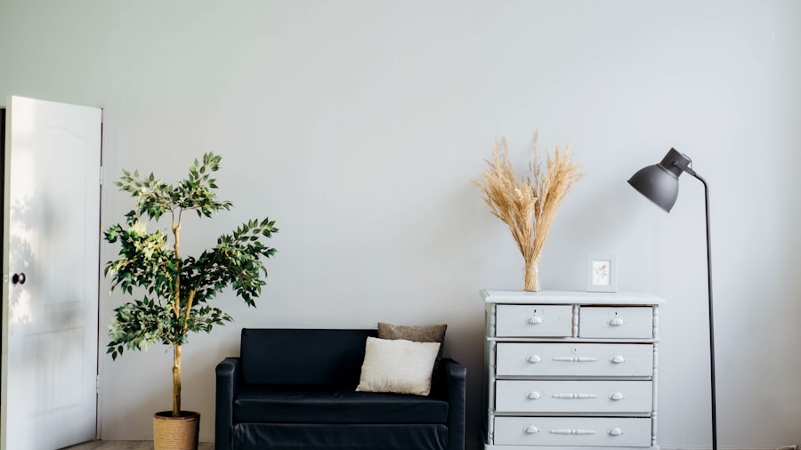 Furniture Arrangement Trend Takes Off: Why Shoppers Are Placing Sofas Below Their TVs 2 minimalist room decor plants accents