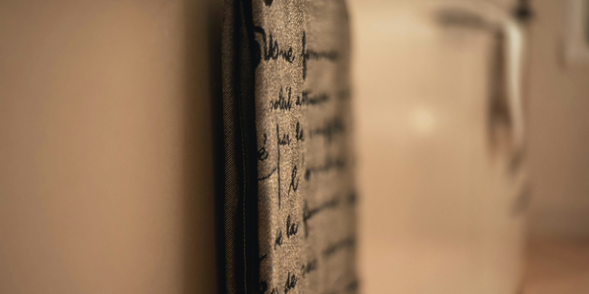 Cotton Shower Curtains Replace Vinyl: What Eco-Conscious Shoppers Need to Know