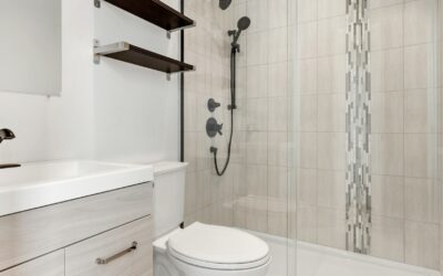 PVC vs EVA Shower Liners: What Shoppers Need to Know