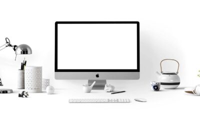 New Compact Lamp Solves Desk Space Crisis