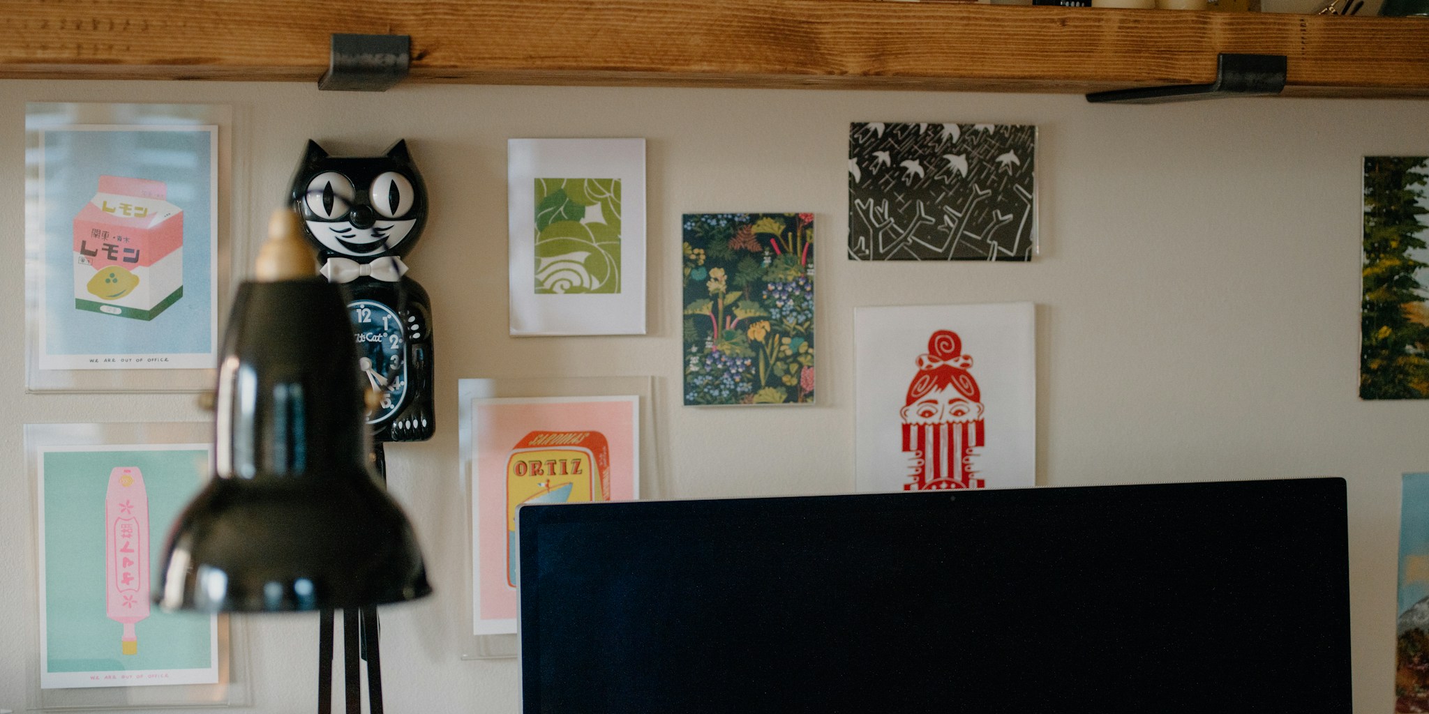 Halloween Home Office Decor Trend: What Buyers Should Know About Seasonal Desk Accessories