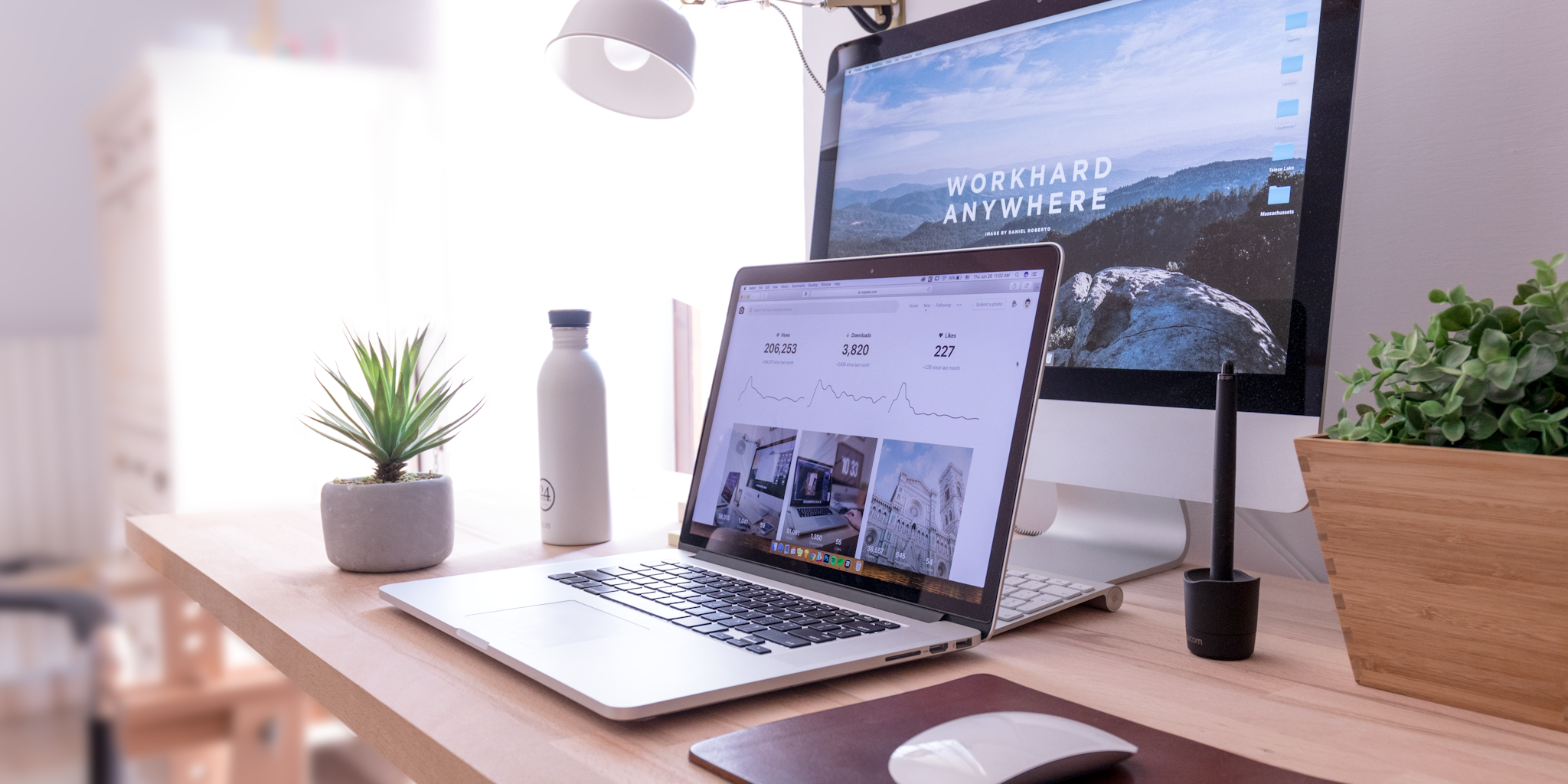 Watti Robotic Desk Lamp Redefines Workspace Lighting for Modern Workers