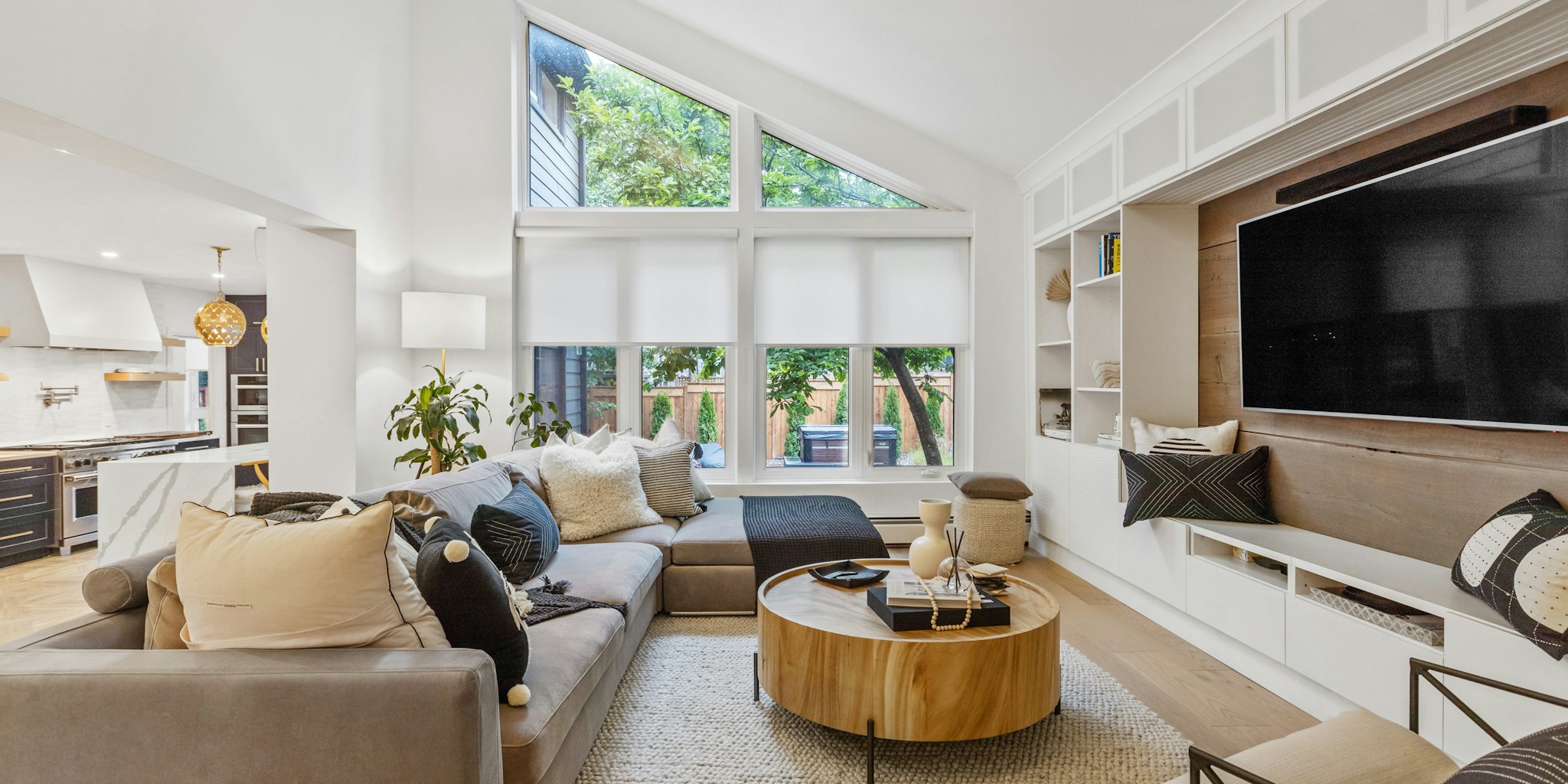 TV-Free Living Rooms Are Reshaping Coffee Table Design