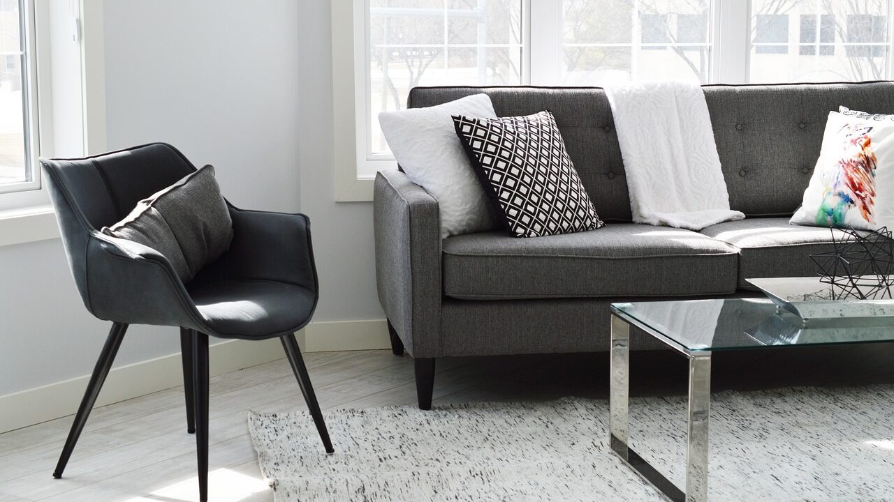 Nesting Coffee Tables: The Small Space Solution