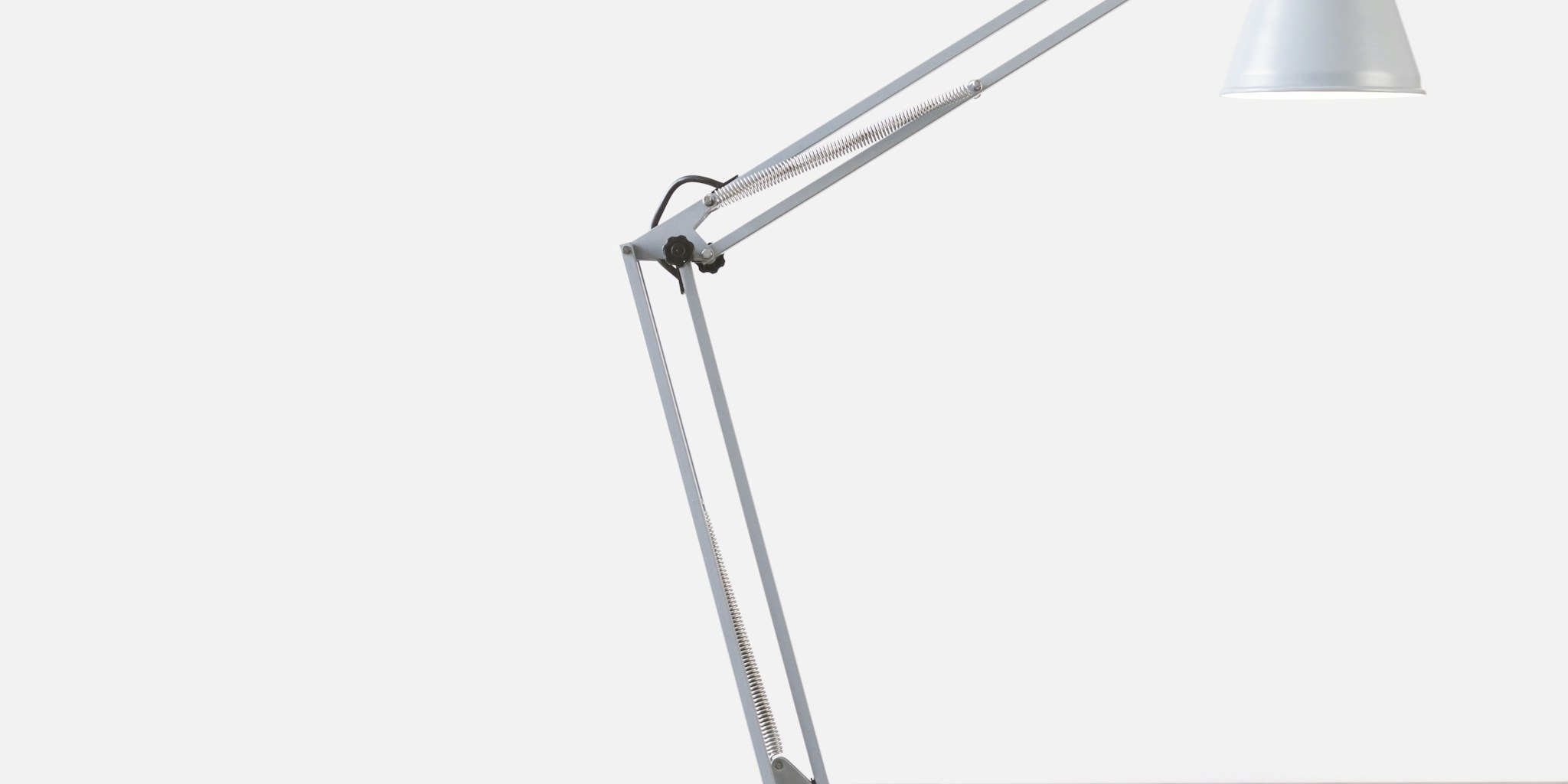 Nevi Desk Lamp Brings Playful Movement to Your Workspace