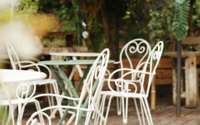IKEA's $15 Tiered Stand Transforms Outdoor Dining