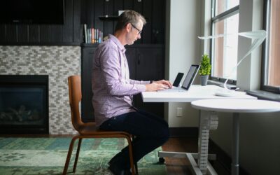 7 Tips for Positioning Your Computer Monitor at the Right Distance