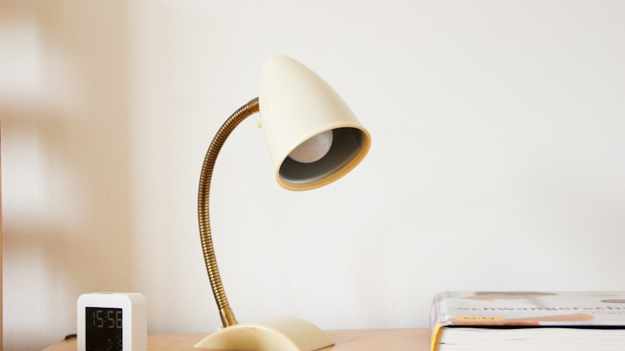 Light Fixture Design Evolves: What Shoppers Should Know About Flexible Portable and Sustainable Lighting 1 portable flexible lamp design