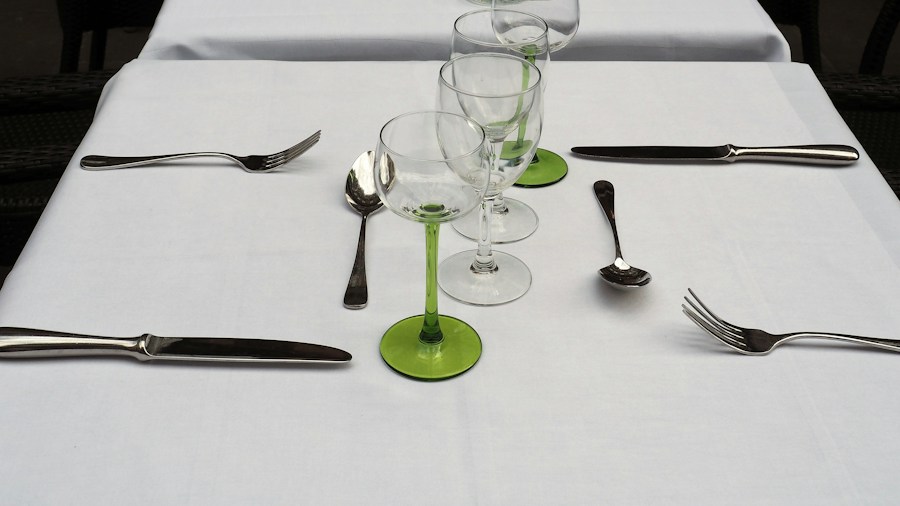 premium table linens bedding
