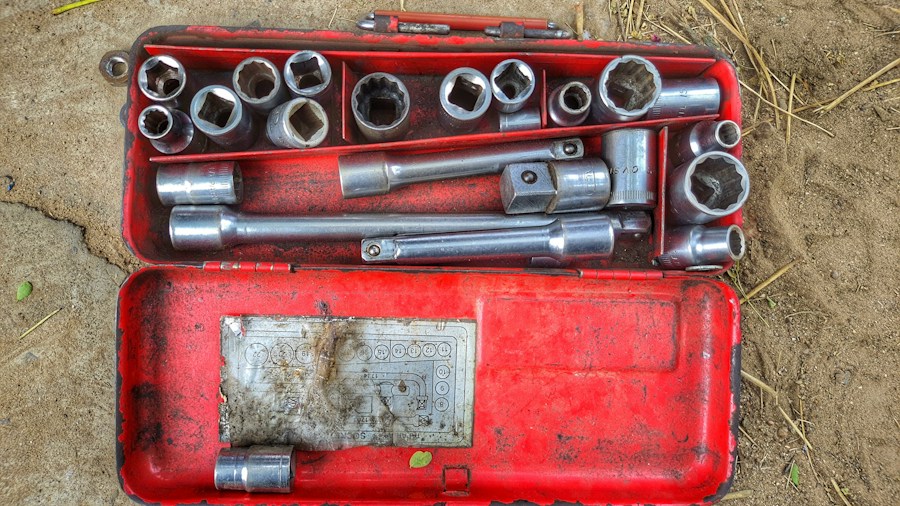professional wrenches socket set collection