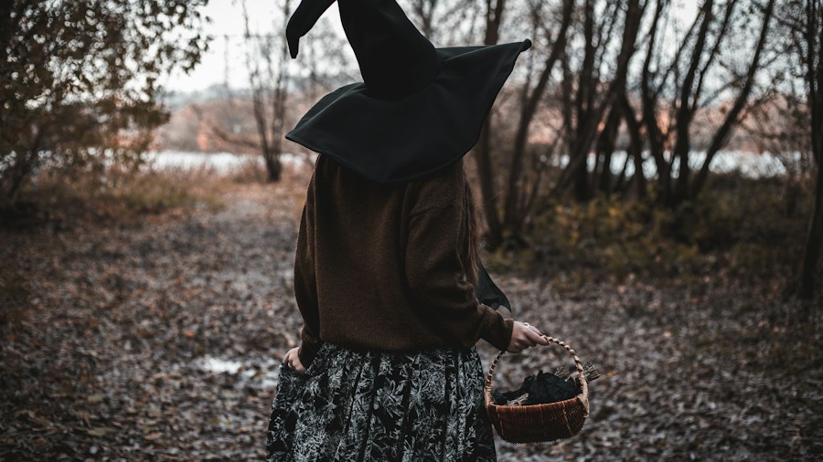 Wicker Halloween Decor Rises as the Sophisticated Choice for Spooky Season 2 rattan bat witch hat decor