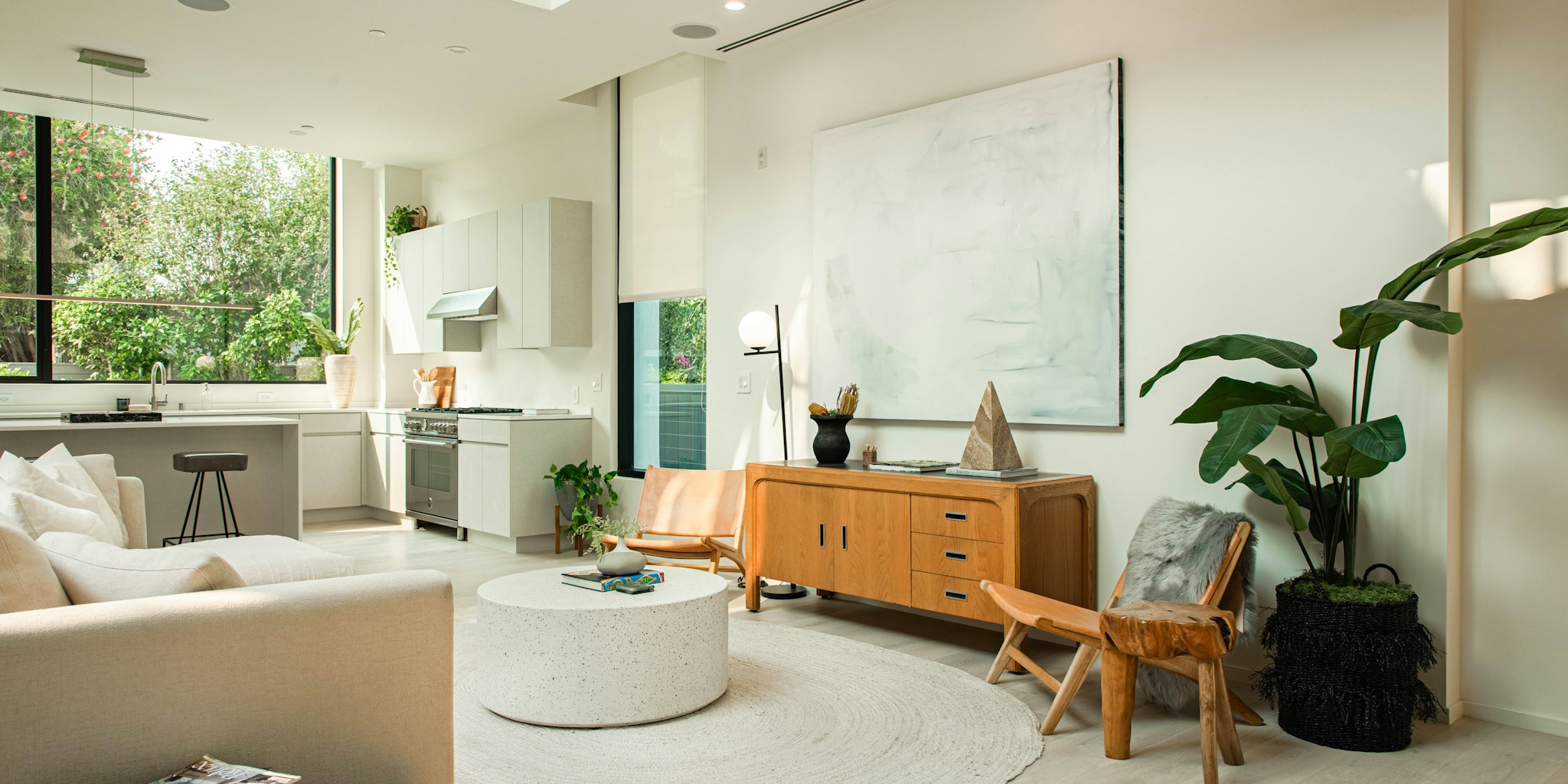 Ugreen's Local Smart Home Hub Arrives Without Cloud Fees