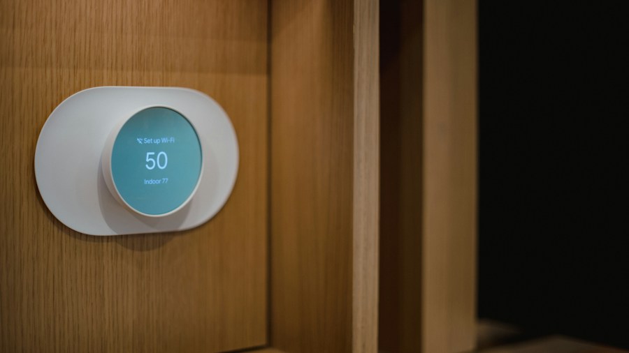 Daikin SkyportCare Wins Industry Award: What This Means for Your HVAC Installation 1 smart home thermostat remote control