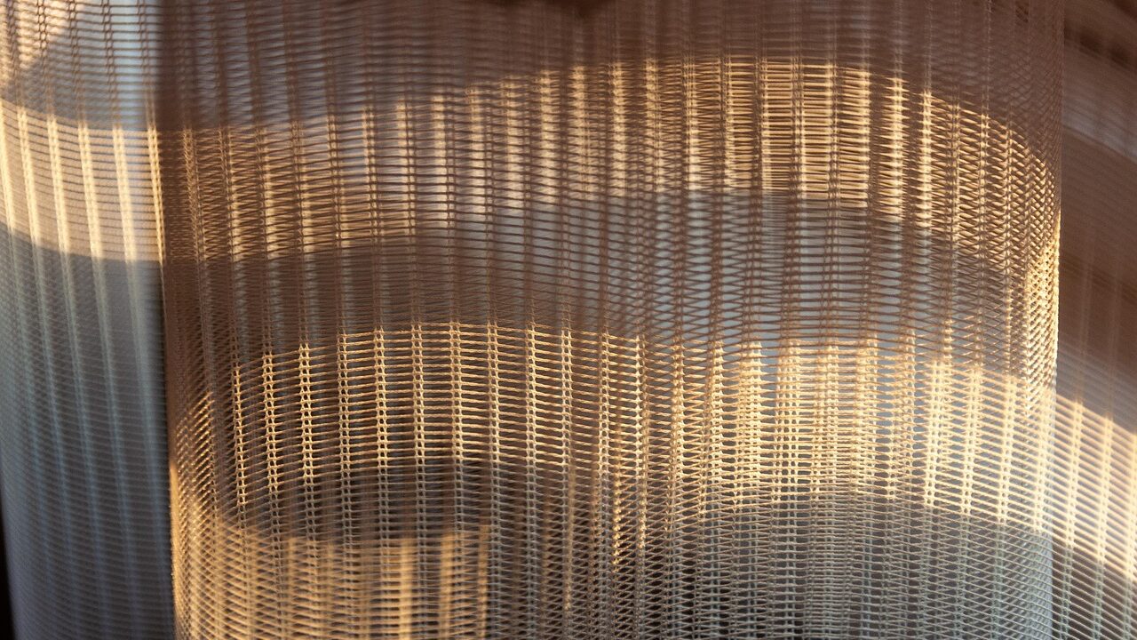 Sheer Curtains Gain Momentum Among Budget-Conscious Shoppers