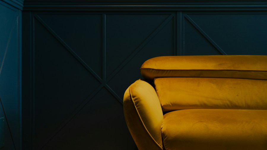 Seven Furniture Trends Designers Say Will Look Outdated by 2027 What Shoppers Should Know 2 tailored sofa decorative details