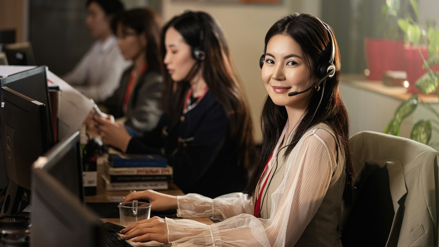 HVAC Contractors Ramp Up Fall Revenue Through Maintenance and Smart Customer Targeting 1 technician calling customers from office