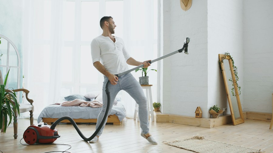 Autumn Dust Mite Surge: A Simple 2-Inch Mattress Cleaning Technique Buyers Should Know 1 vacuum cleaning mattress technique