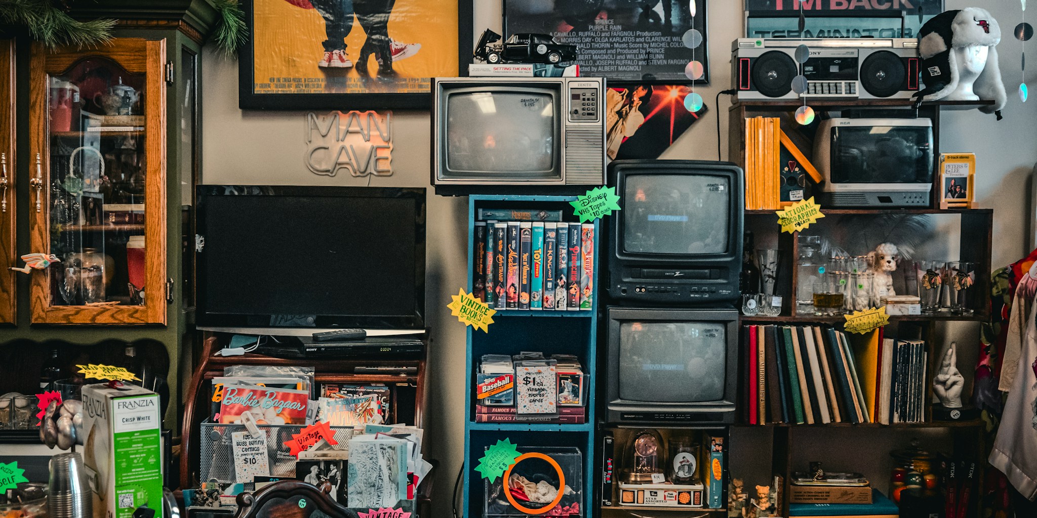Vintage 1960s Home Decor Is Making a Major Comeback: What Smart Shoppers Should Know