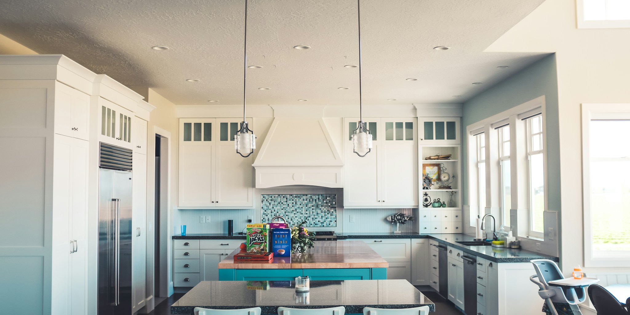 Vintage Pyrex Blue Floral Pattern Makes a Comeback: What Collectors and Home Decorators Should Know