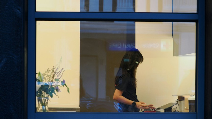 Eufy E10 Window Camera Launch: What Shoppers Should Know About This Affordable No-Fee Security Option 1 window installation home technology