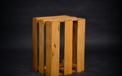 Rope Replaces Hardware in New Minimalist Stool Design